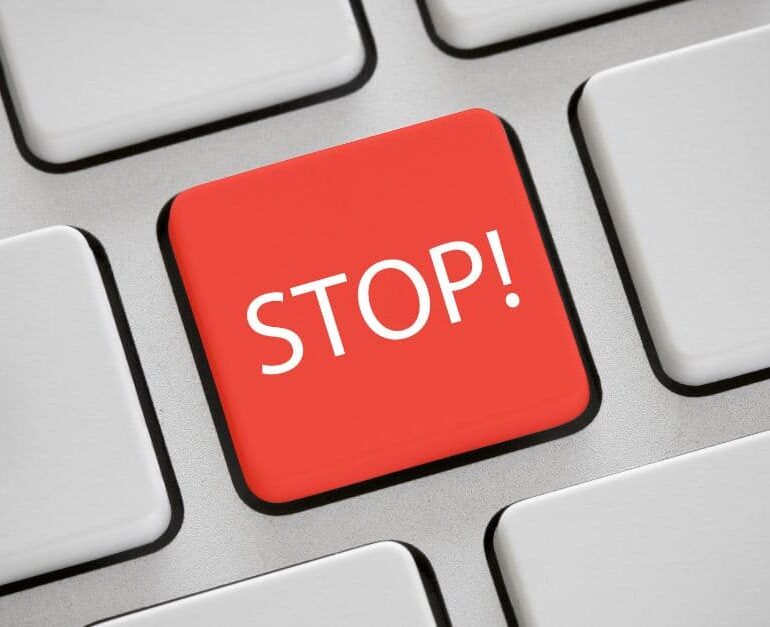 SwissMerit.com : retour d’expérience sur un projet web interrompu